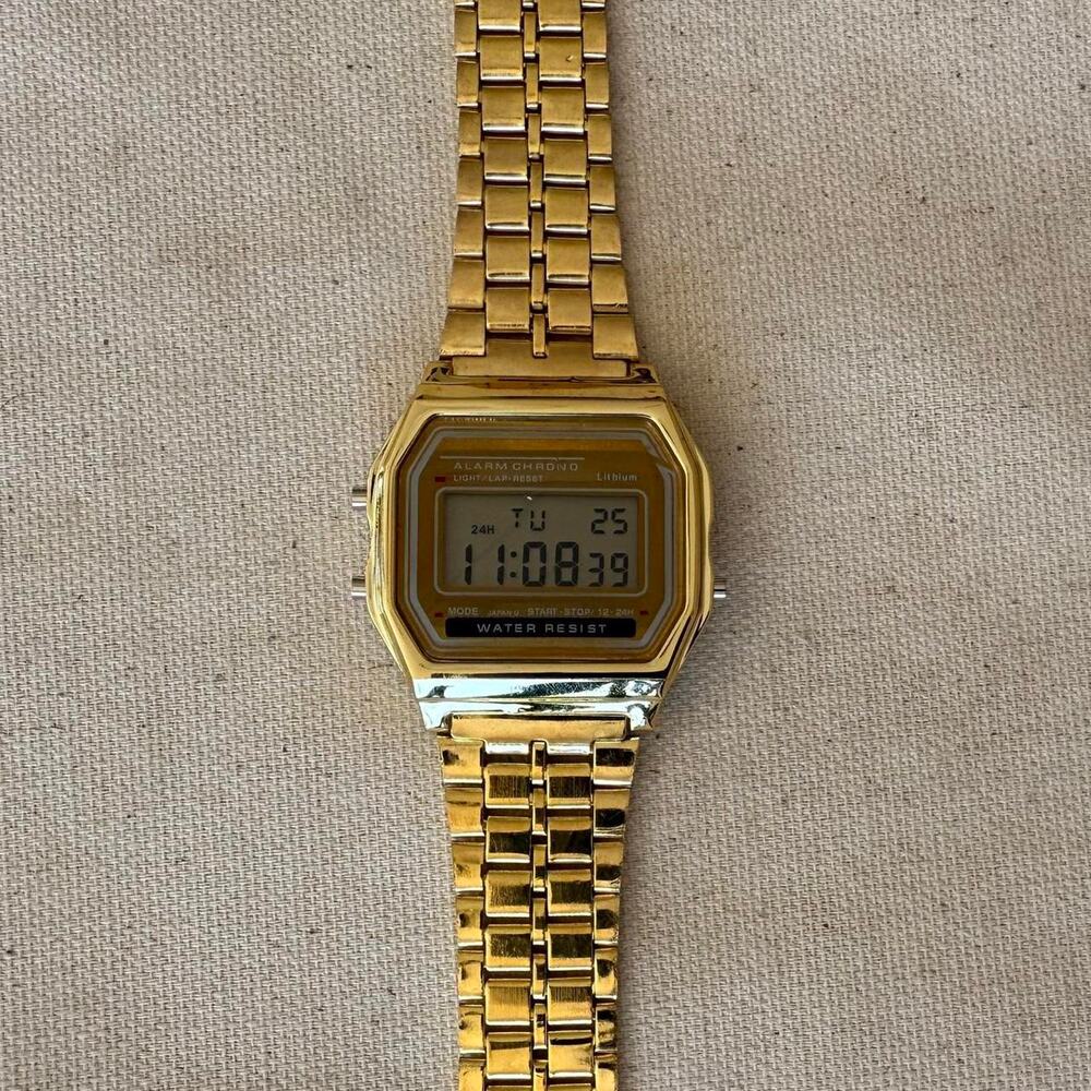 Casio Digital Watch Gold Accents Unisex Retro Y2K Style Quartz New - Picture 6 of 11